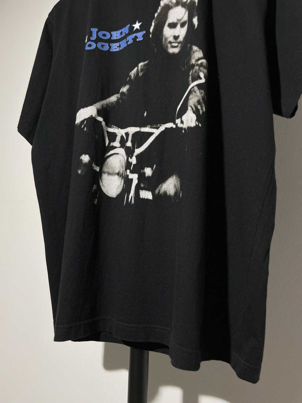 Band Tees × Streetwear × Vintage Vintage John Fog… - image 6