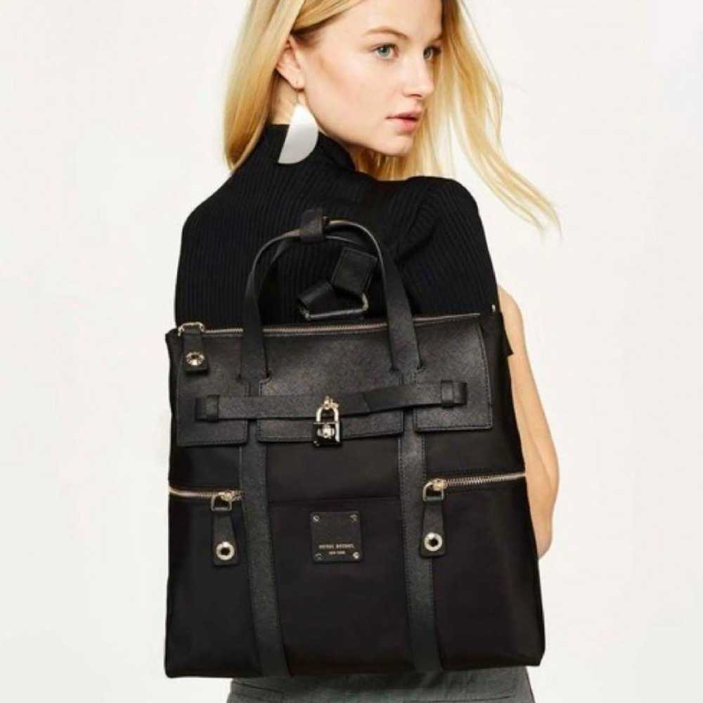 Henri Bendel 3-way bag in black with a backpack a… - image 2