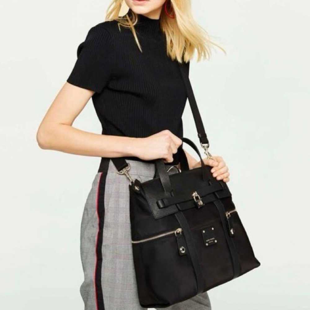 Henri Bendel 3-way bag in black with a backpack a… - image 4