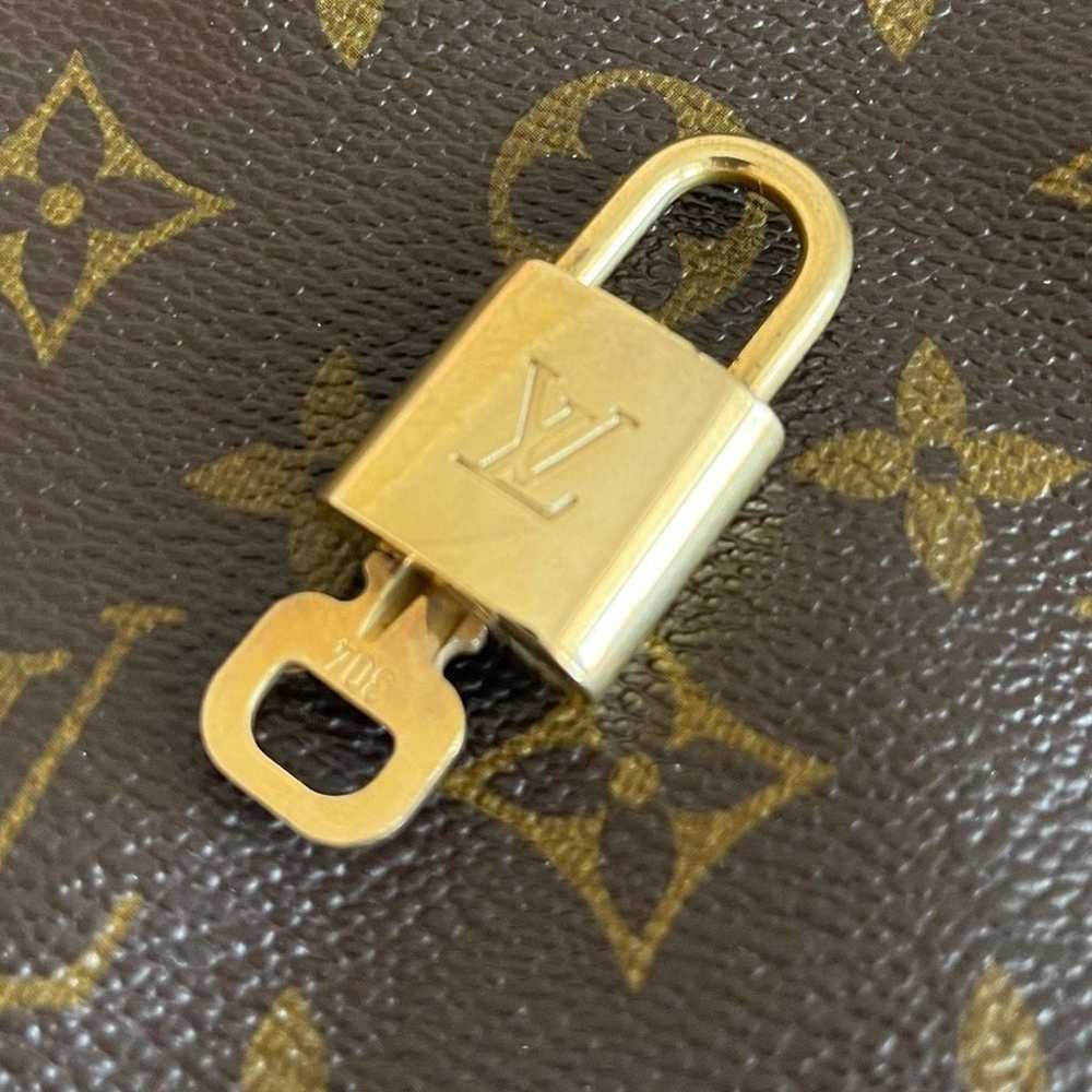 Authentic Louis Vuitton Lockset/ lock and key/ pa… - image 1