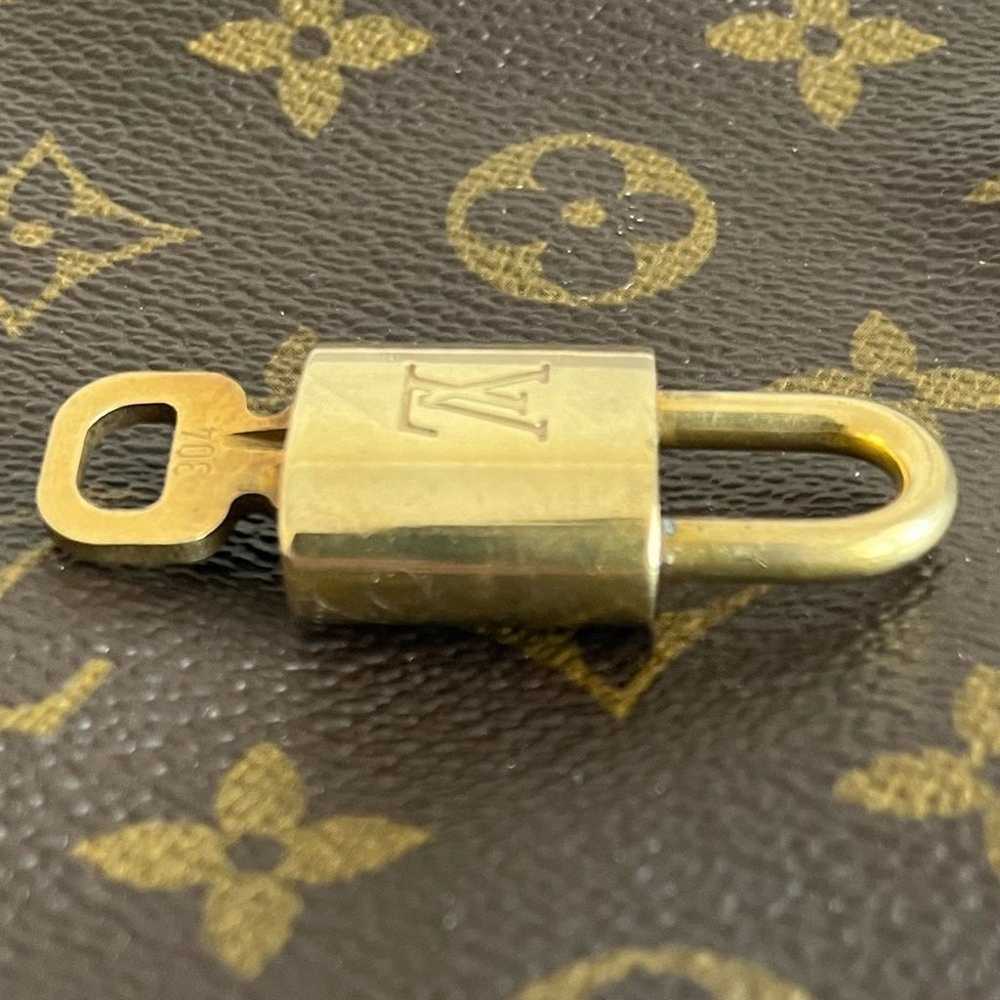 Authentic Louis Vuitton Lockset/ lock and key/ pa… - image 3