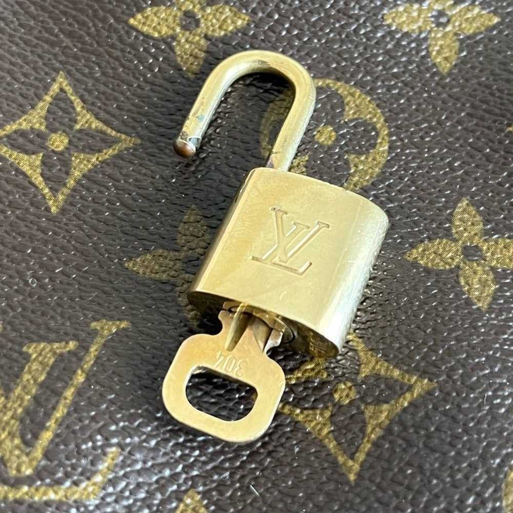 Authentic Louis Vuitton Lockset/ lock and key/ pa… - image 5