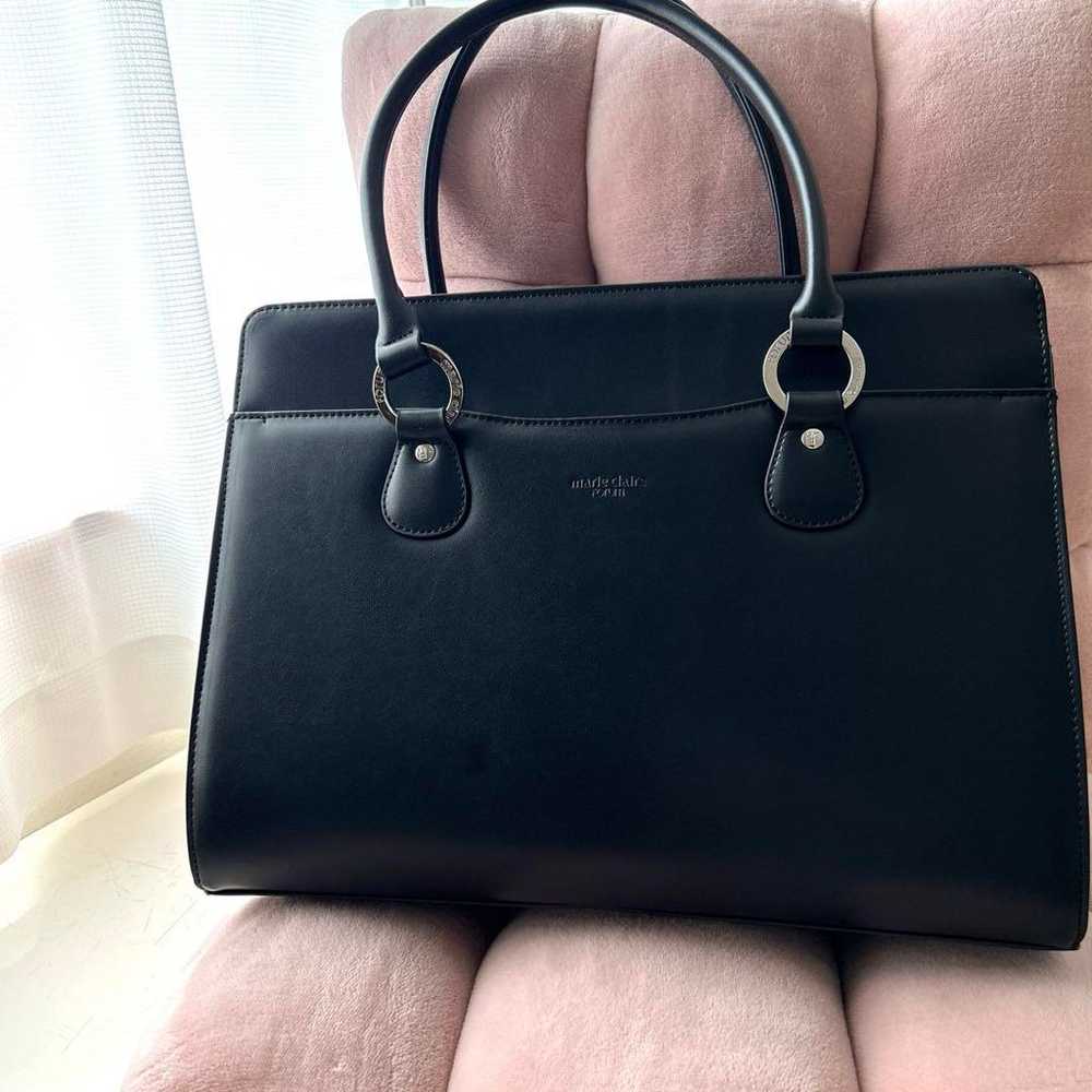 【Excellent Condition】Women's Shoulder Bag Job Hun… - image 1