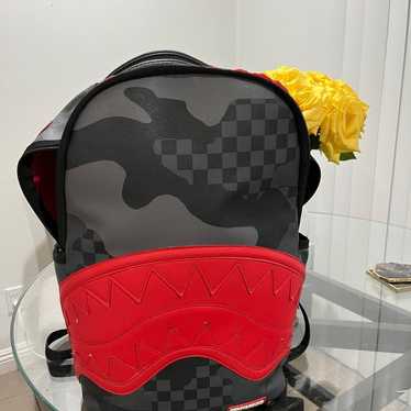 sprayground backpack - image 1