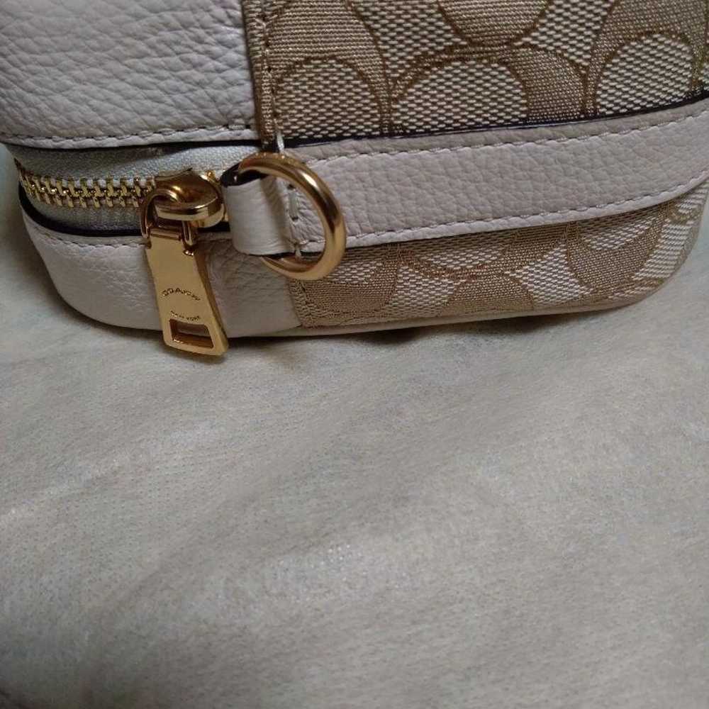 Coach Dempsey shoulder bag in pink. - image 9