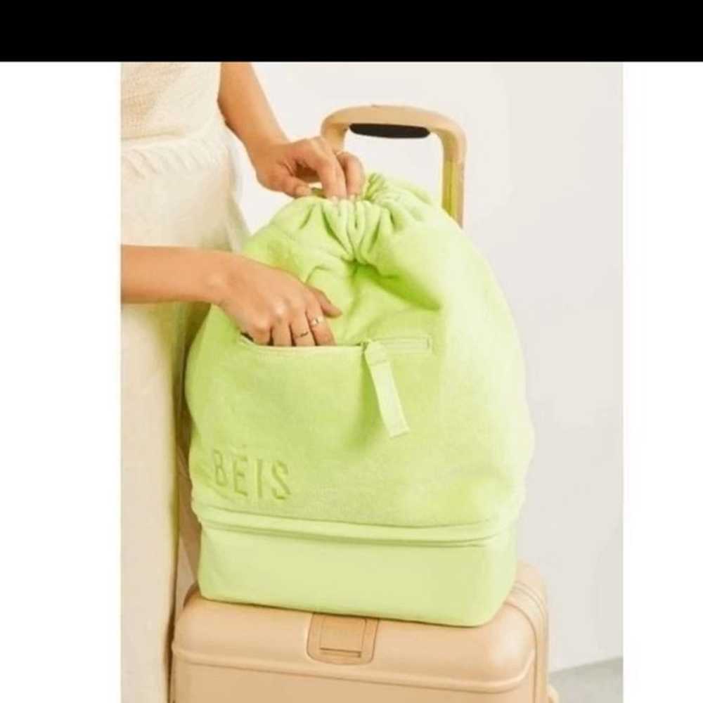 NWOT BEIS Terry Backpack Cooler in Citron Green - image 4