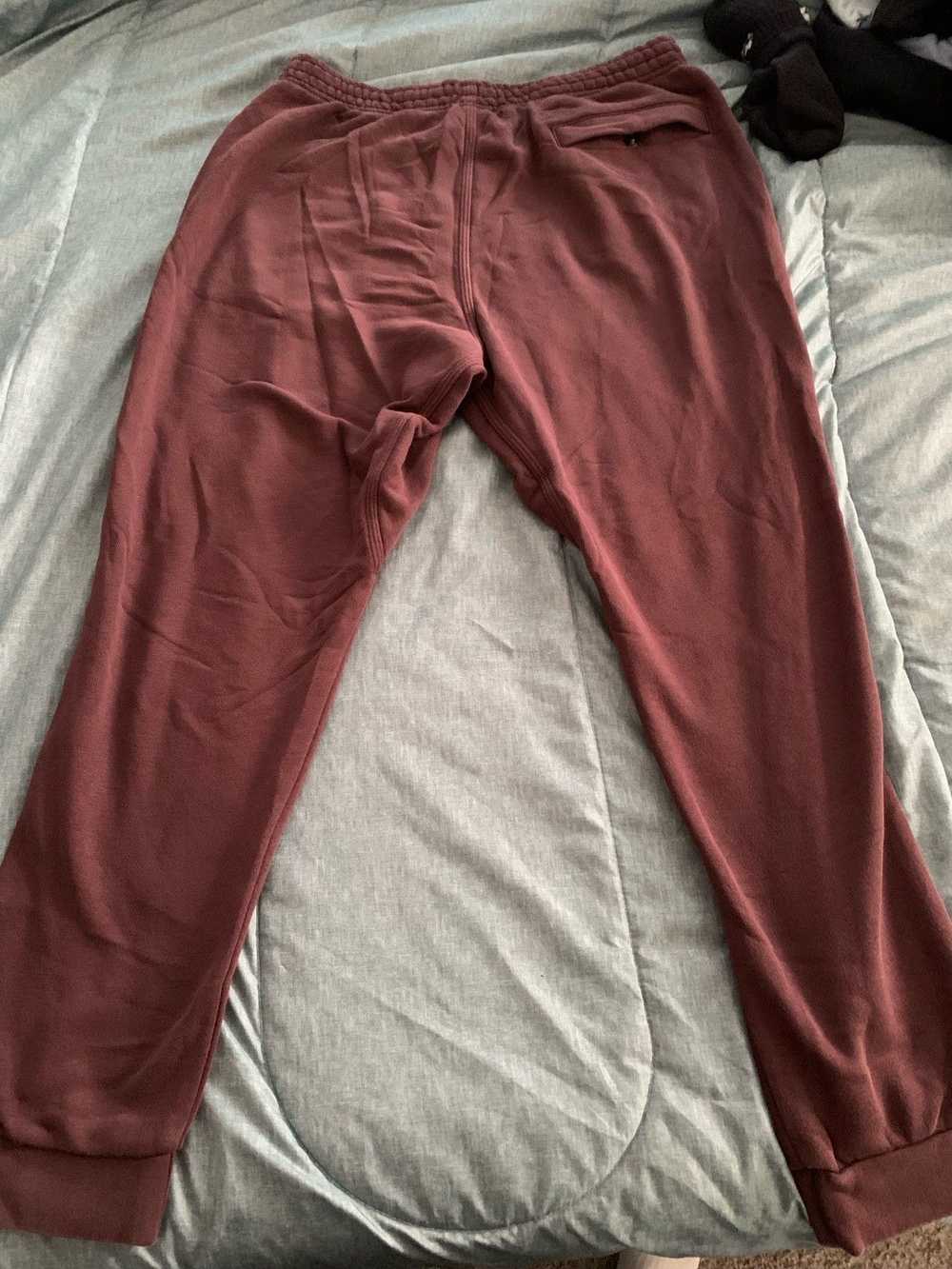 Nike Sweatpants - image 2