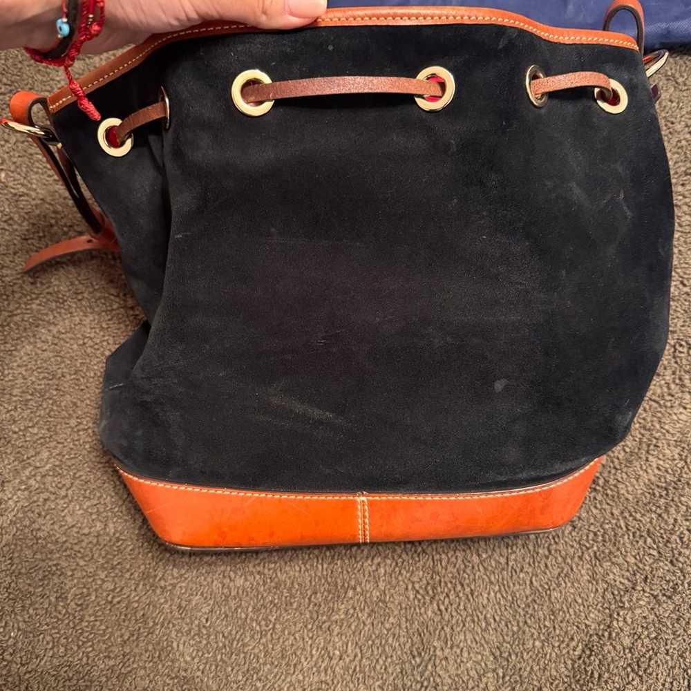 Dooney & Bourke bucket bag - image 5