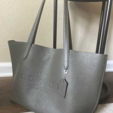 COACH Genuine Pebbled Leather Tote