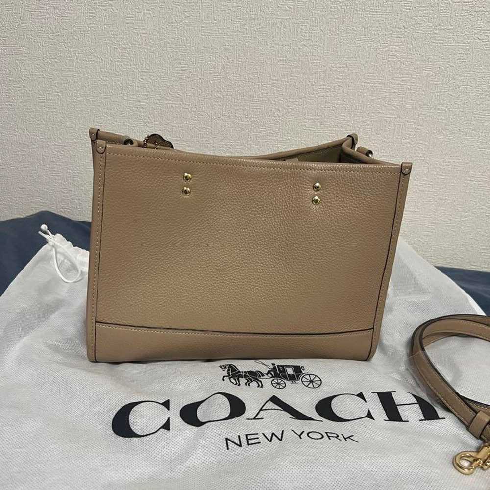 COACH Shoulder Bag Beige Leather - image 6