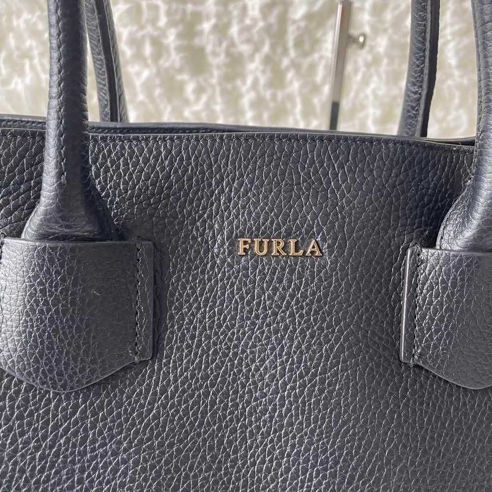 Excellent condition! FURLA Alba tote bag, leather… - image 3