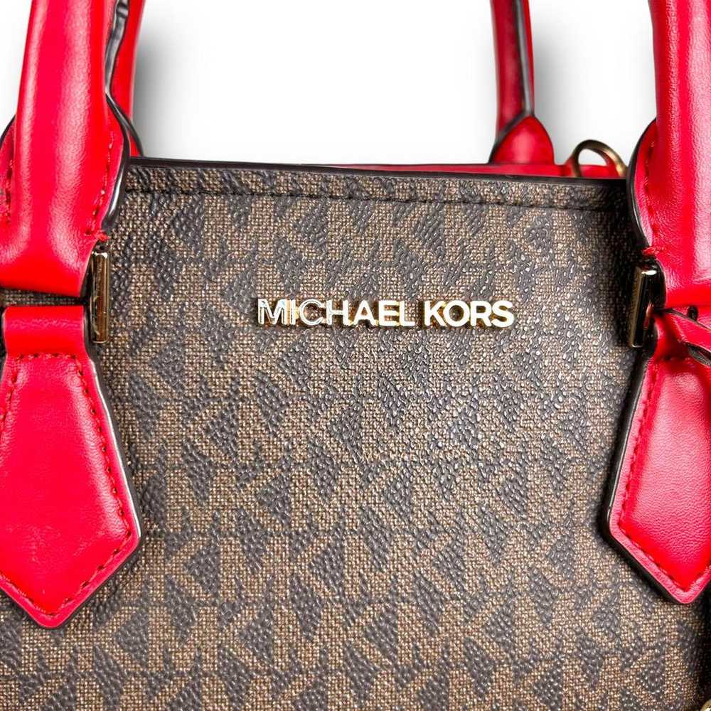 Unused Class Michael Kors Hope Medium Messenger 2… - image 4