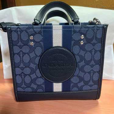 COACH DEMPSEY TOTE NAVY COACH - image 1