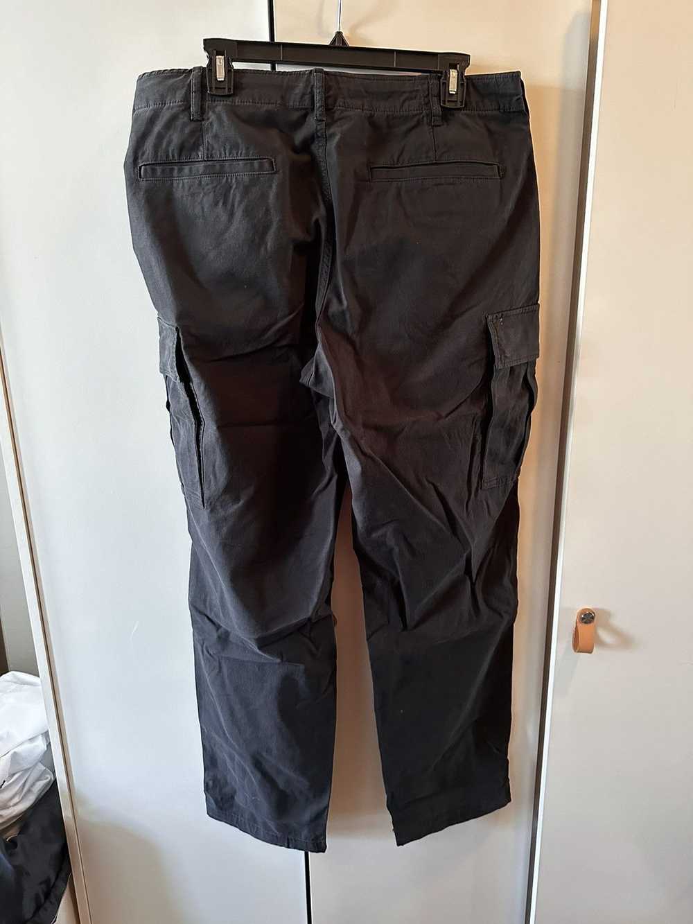 Uniqlo Cargo pants - image 2