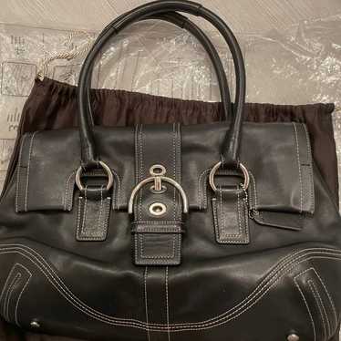 Coach genuine leather shoulder bag