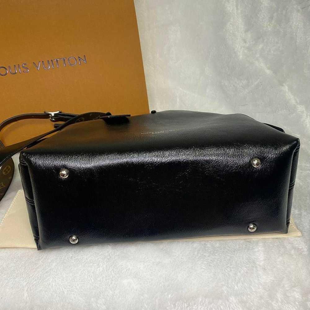 LOUIS VUITTON shoulder bag handbag - image 5