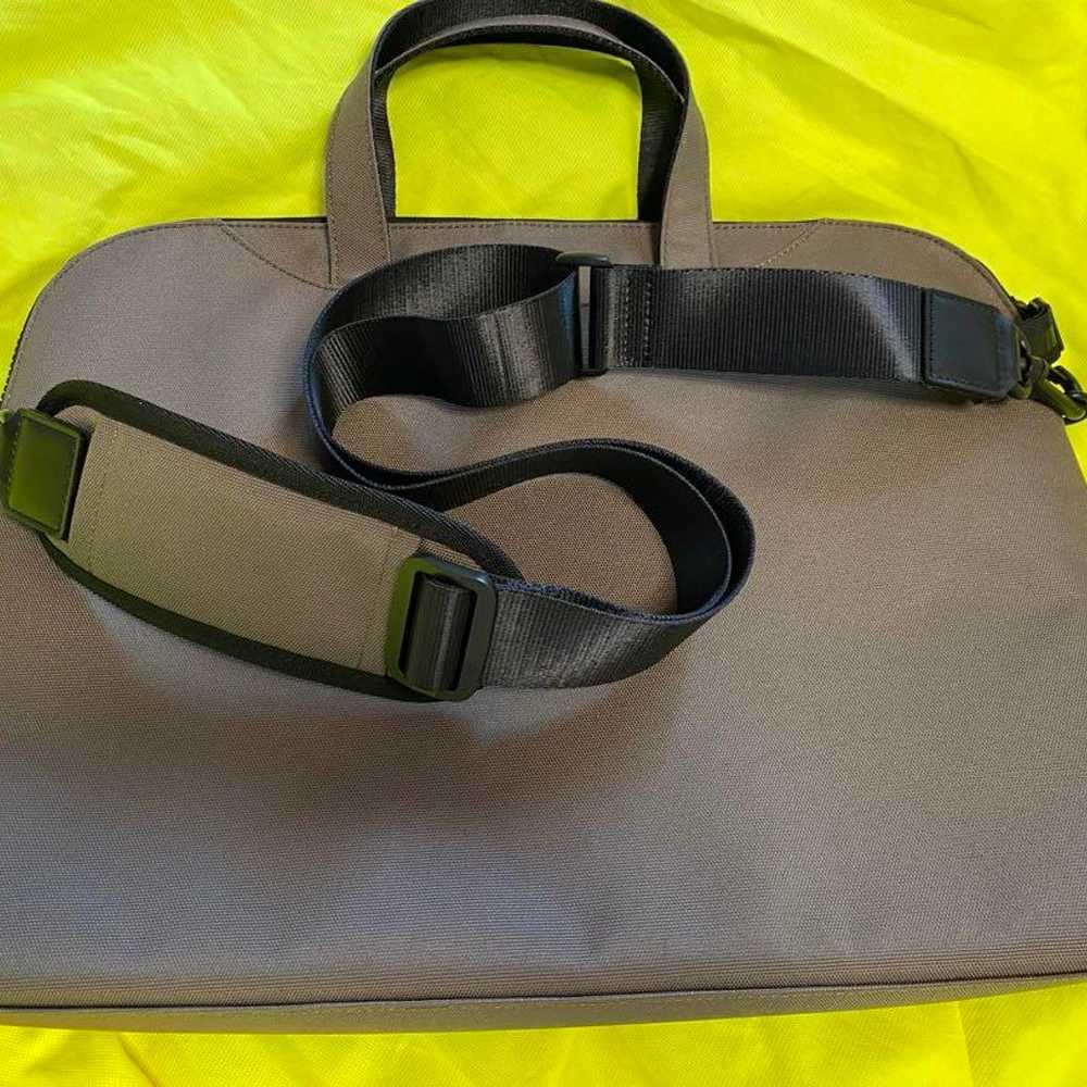 Marie Quant Khaki 2way Laptop Sleeve - image 3