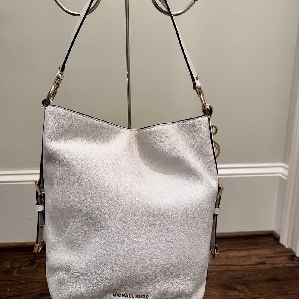 Michael Kors White Brooke Medium Pebbled Leather … - image 4