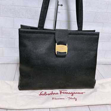 《Beautiful item》Ferragamo Handbags