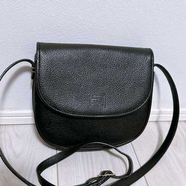 "Quality item" Burberrys shoulder bag. - image 1