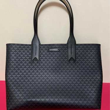 Emporio Armani tote bag in black.