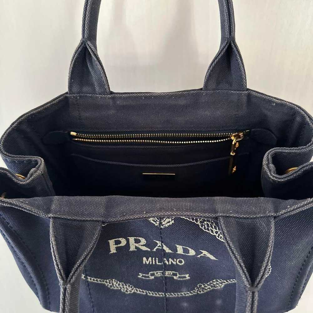 PRADA tote bag in navy canvas. - image 5