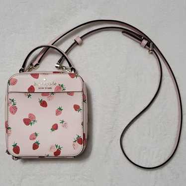 *RARE* Kate Spade Crème de la hotsell Crème Strawberry Crossbody Purse