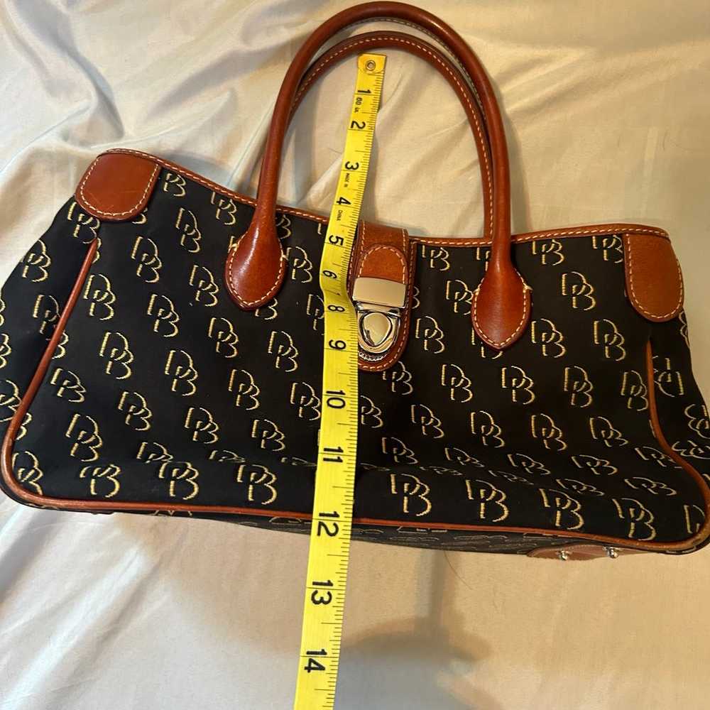 Dooney and Bourke handbag - image 10