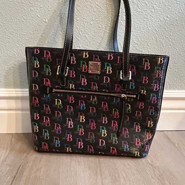 Dooney And Bourke DB 75 tote