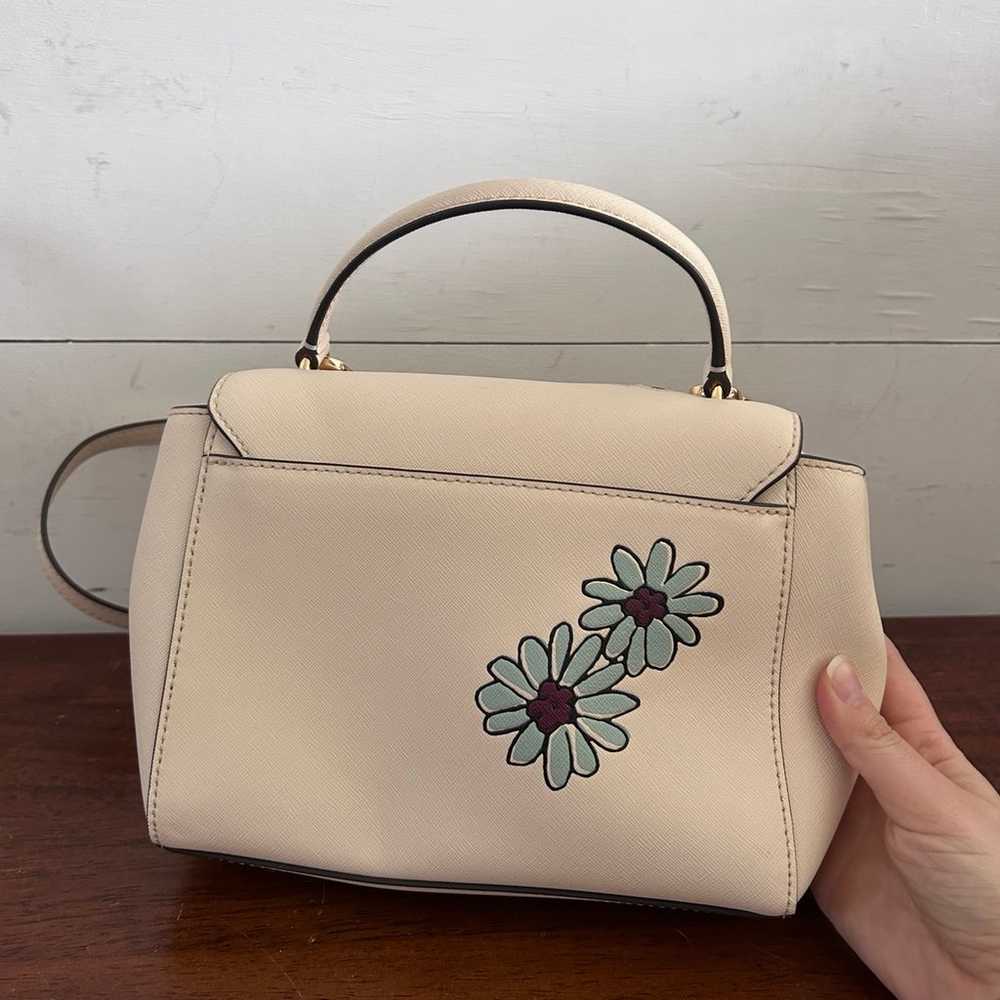 Tory Burch Emerson Floral Applique Flap Adjustabl… - image 4