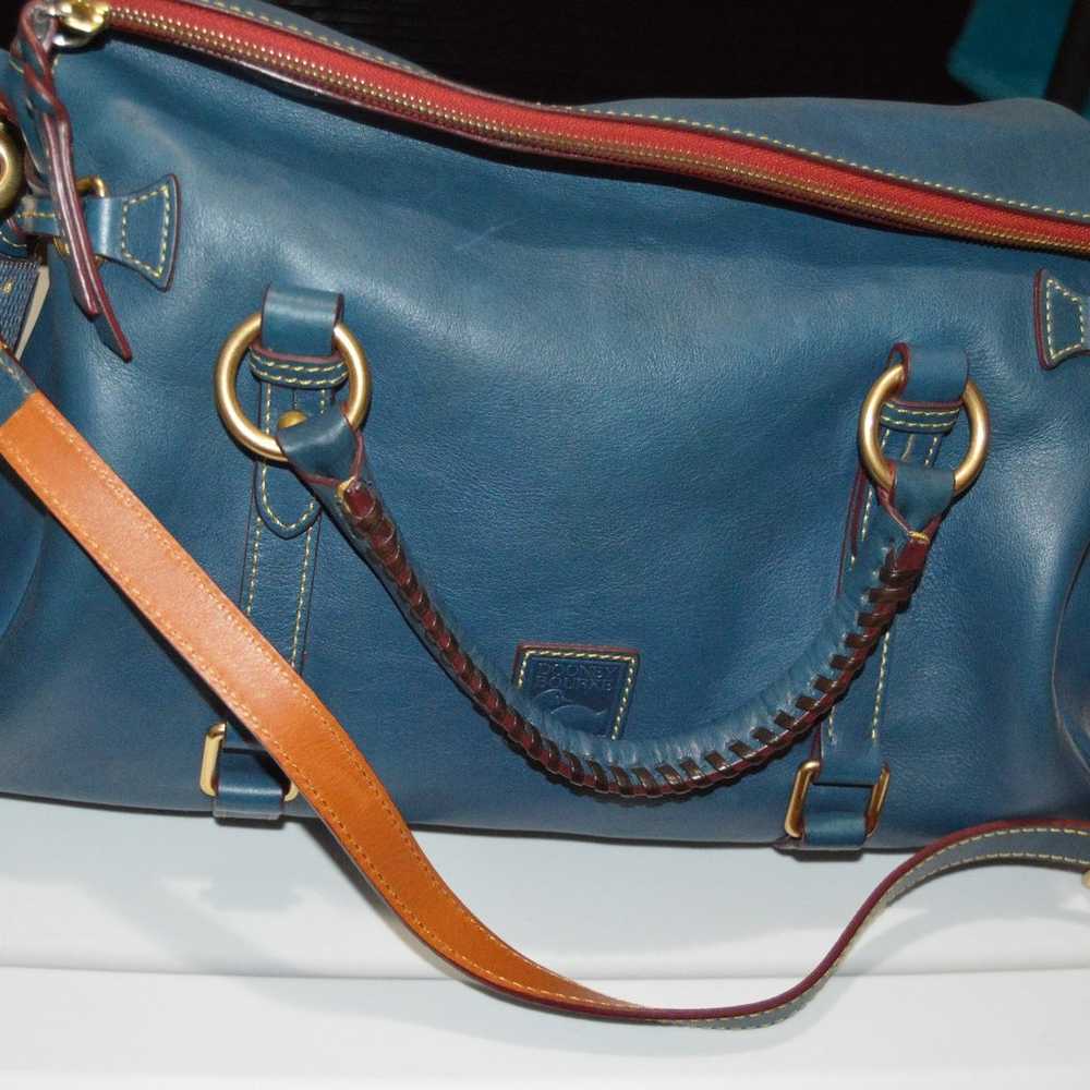 Dooney & Bourke - image 1