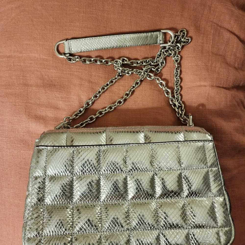 NWOT MICHAEL KORS SoHo Large Quilted Metallic Sna… - image 6