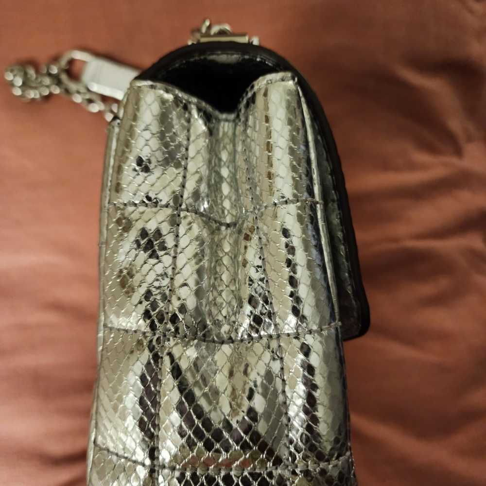 NWOT MICHAEL KORS SoHo Large Quilted Metallic Sna… - image 9