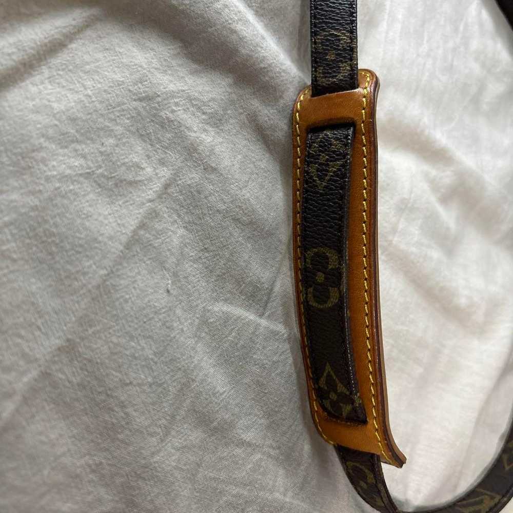 High-quality Louis Vuitton Amazon shoulder bag. - image 8