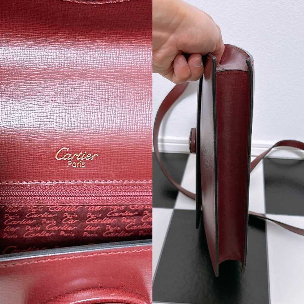 "High-quality item" Cartier shoulder bag. - image 8