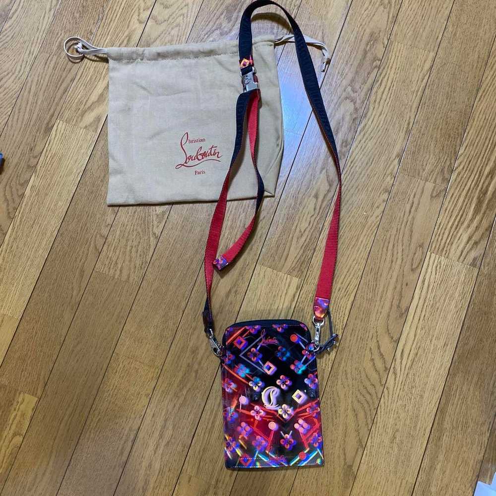 Christian Louboutin smartphone shoulder bag on sa… - image 5