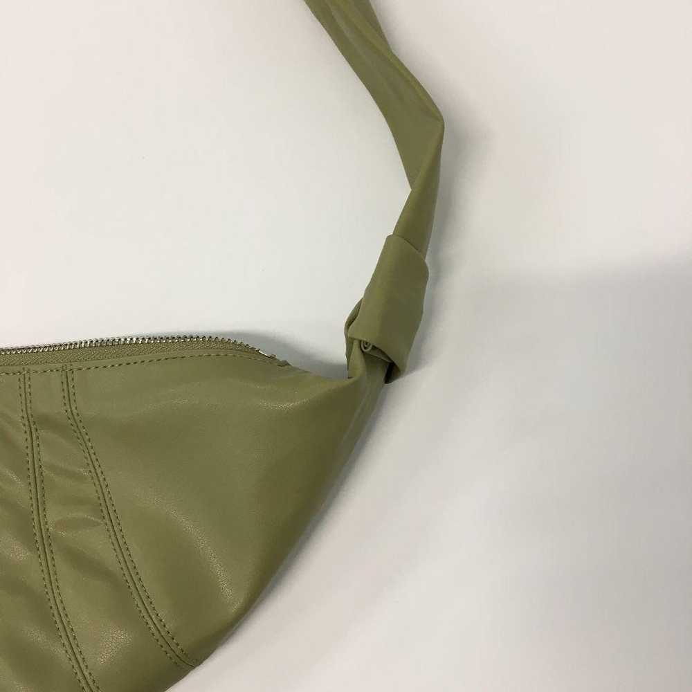 LEMAIRE Lemaire Croissant Shoulder Bag Green - image 6