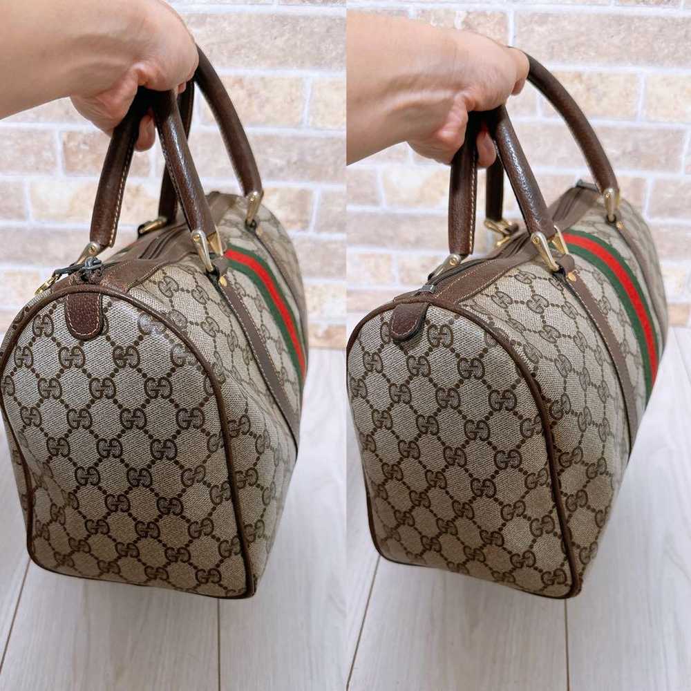 "Beautiful item" GUCCI handbag. - image 2