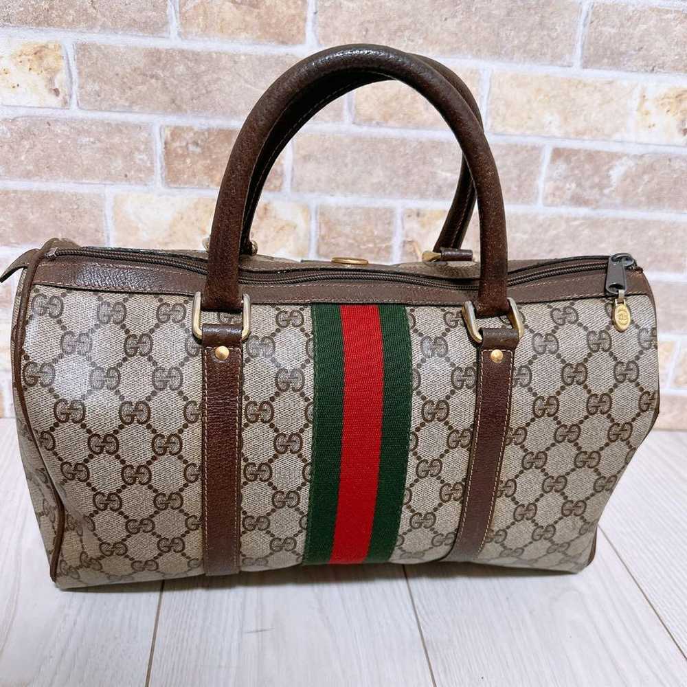 "Beautiful item" GUCCI handbag. - image 3