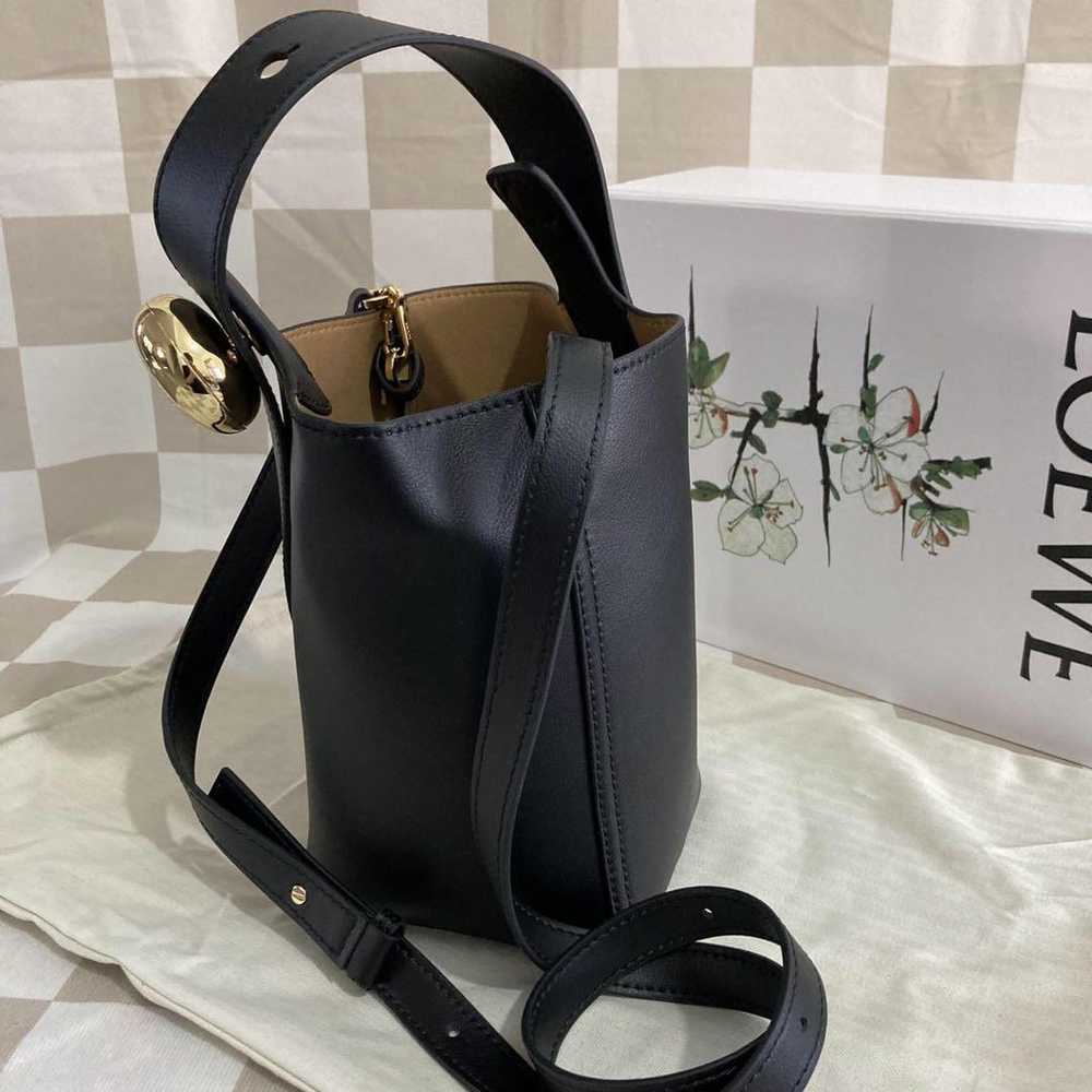 LOEWE Pebble Bucket Bag Mini - image 2