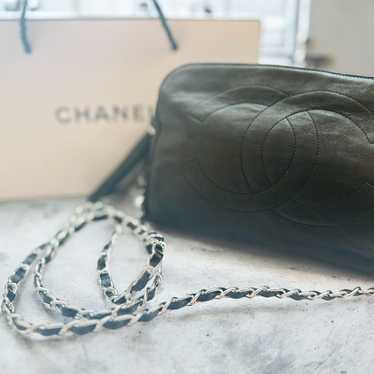 CHANEL Shoulder Bag with Shoulder Chain