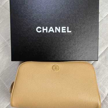 CHANEL Multipouch Coco Button Beige