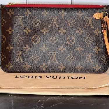 Louis Vuitton neverfull pochette