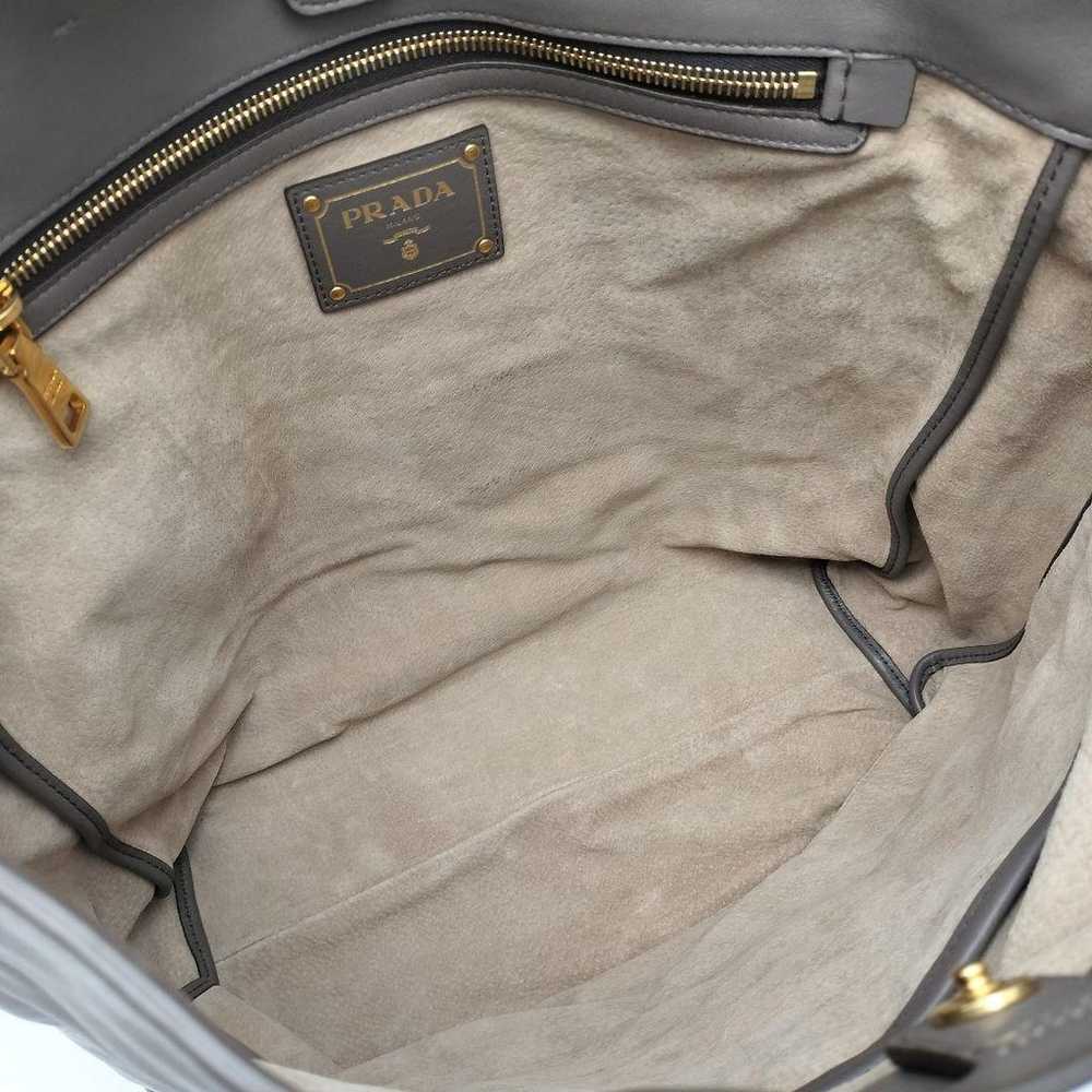 Almost unused ✨ Prada 2way bag leather gray - image 9