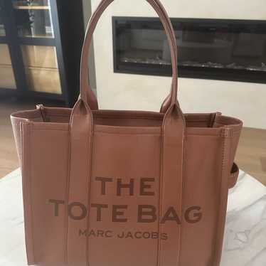 Tote - image 1