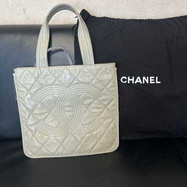 Ultra rare CHANEL tote bag Matelassé Coco mark ena