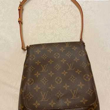 Louis Vuitton Musette Salsa Short - image 1