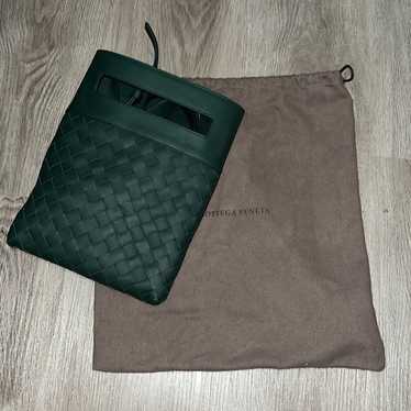 Bottega Veneta Intrecciato Messenger