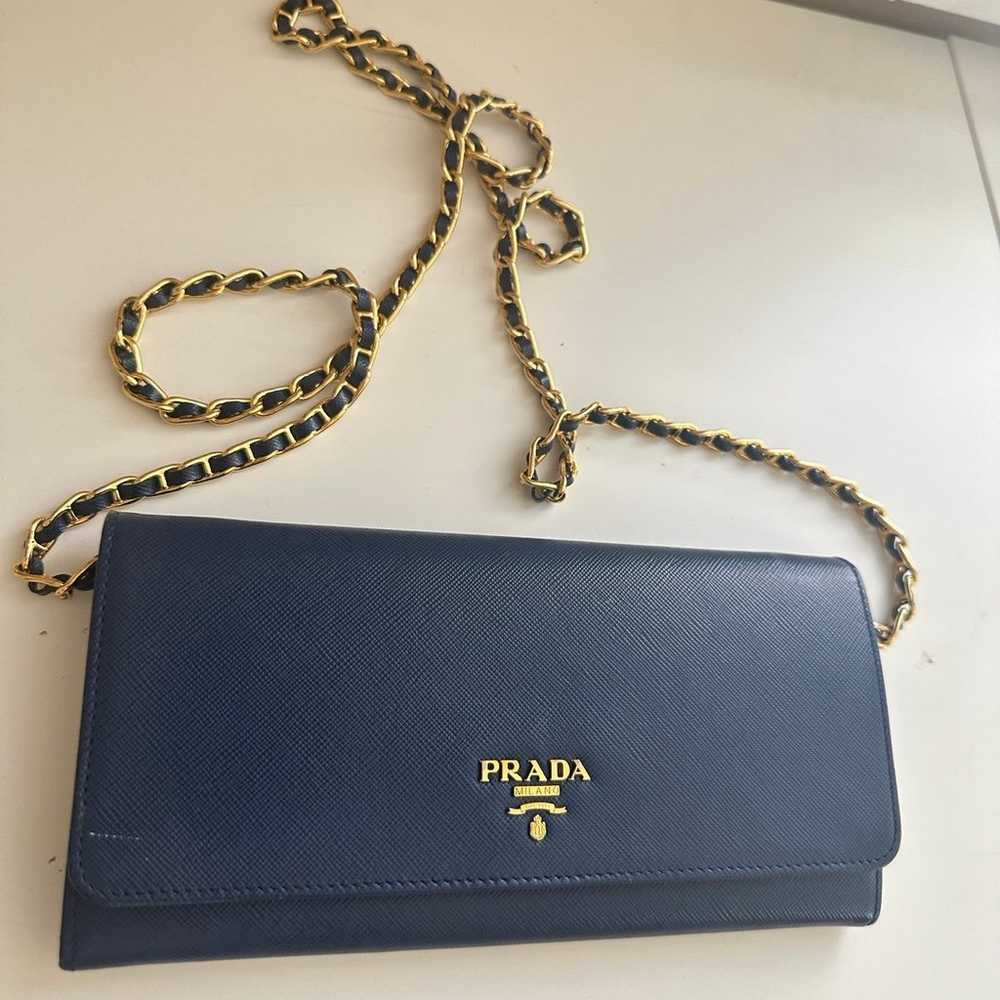 Prada wallet on chain - image 4