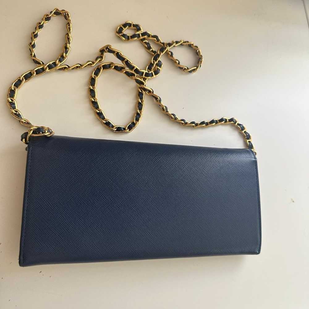 Prada wallet on chain - image 5